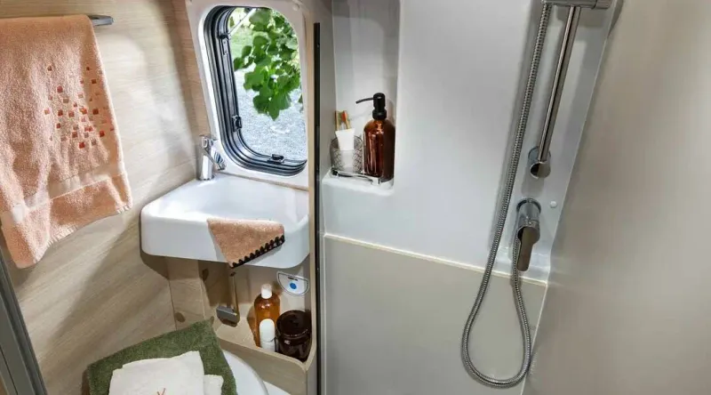 Chausson V594