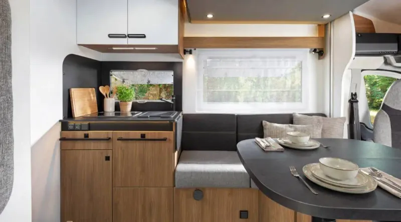 Chausson 650