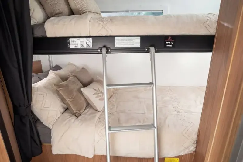 Chausson 720